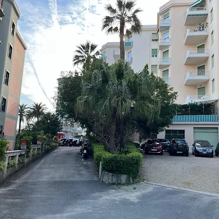 Mapa Holiday Sanremo 23 Exterior photo